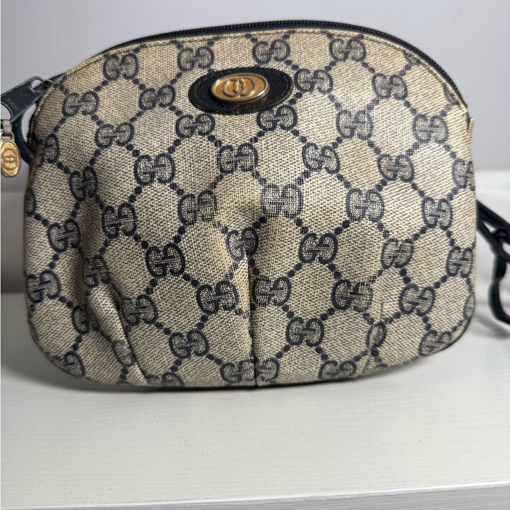 Gucci Beige and Blue  Patterned Crossbody Bag - Picture 3 of 11